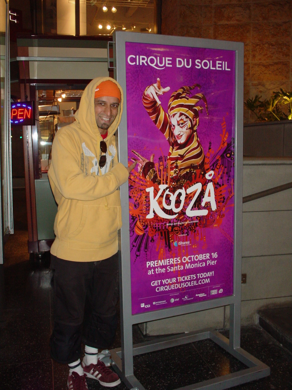Cirque du Soleil KOOZA